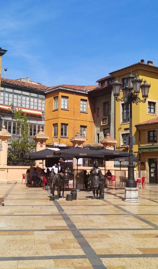 Oviedo Centro- Parking Gratuito Appartement Buitenkant foto